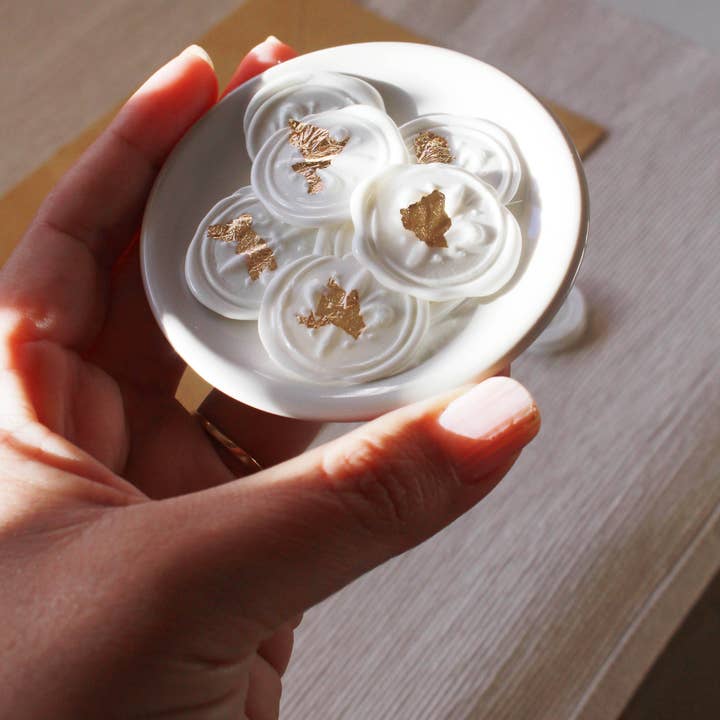 Scellage des invitations pour la vente par Samikay