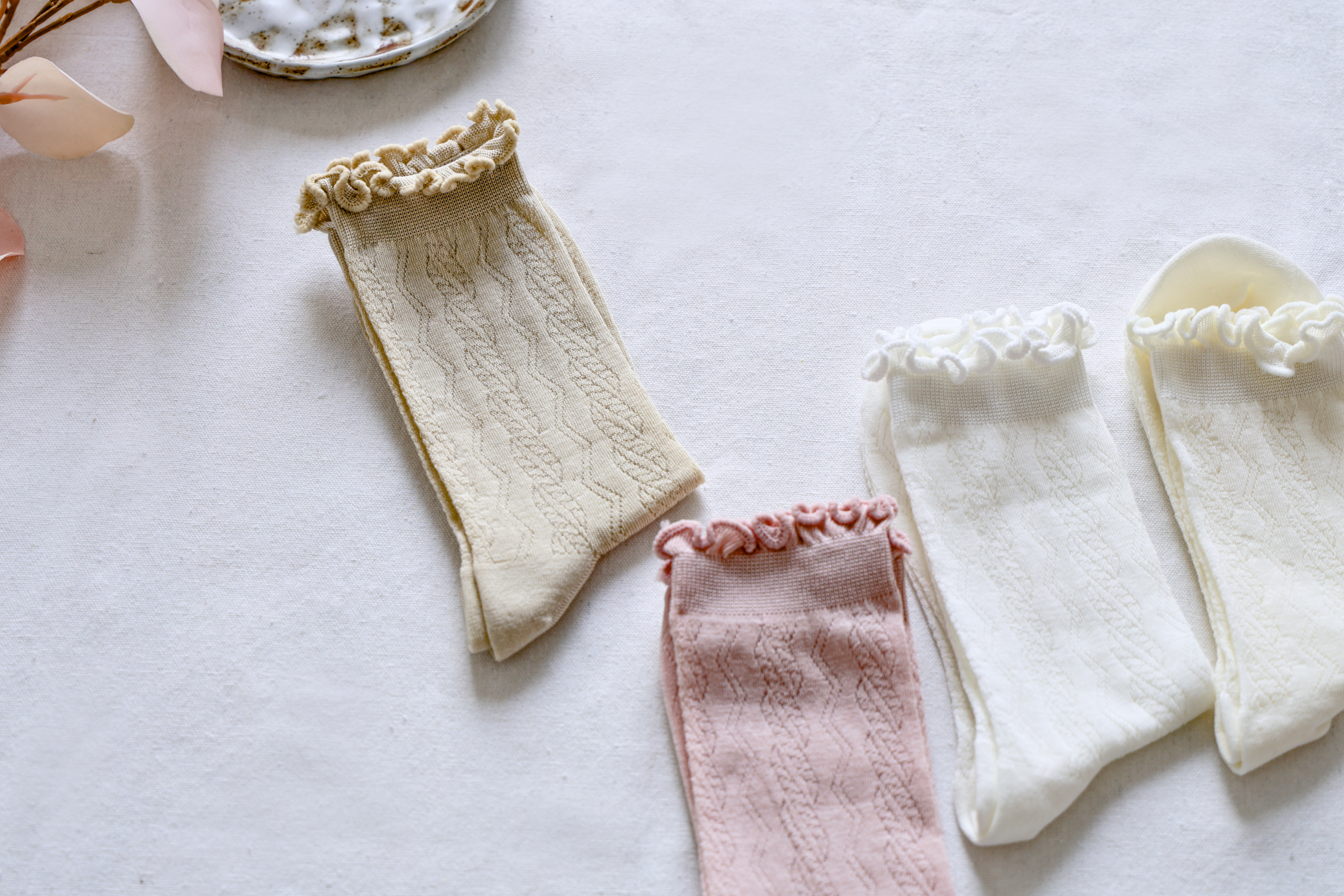 Happy Knits – wholesale Socks – Women's – Women's Ruffle Mesh Cotton Socks - Retro & Breathable12