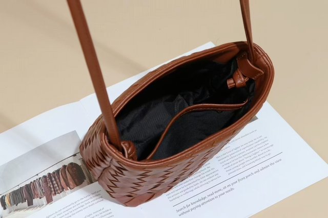 Pretty Persuasions - Wholesale Crossbody Bag - Women's - P25024 Woven Shoulder/Crossbody Bag7