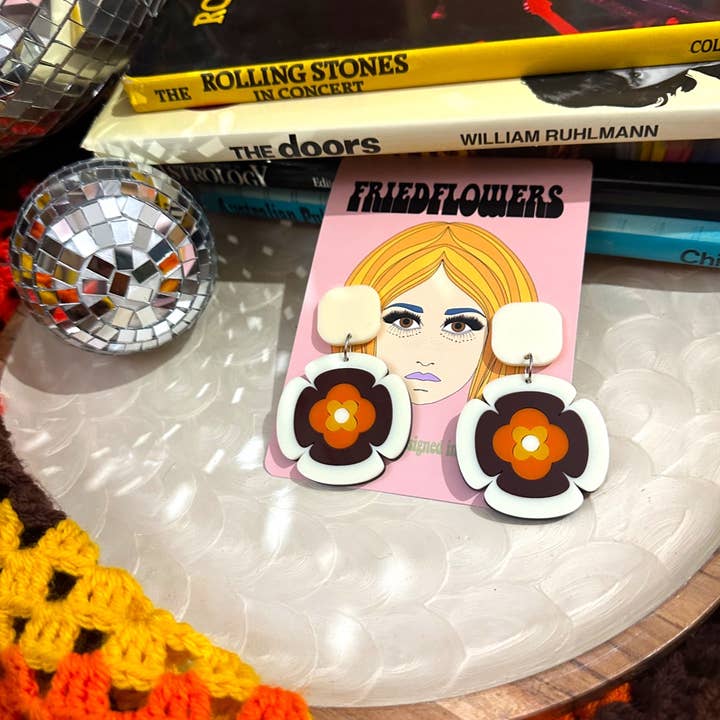 friedflowers - Wholesale Dangle earrings - I’m living in the 70s groovy retro earrings 2