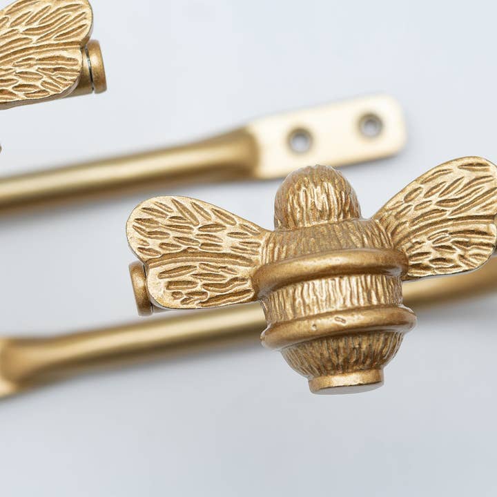 Brass bee - Wholesale Knob/Pull - Bee Curtain Holdbacks - Brass Finish2