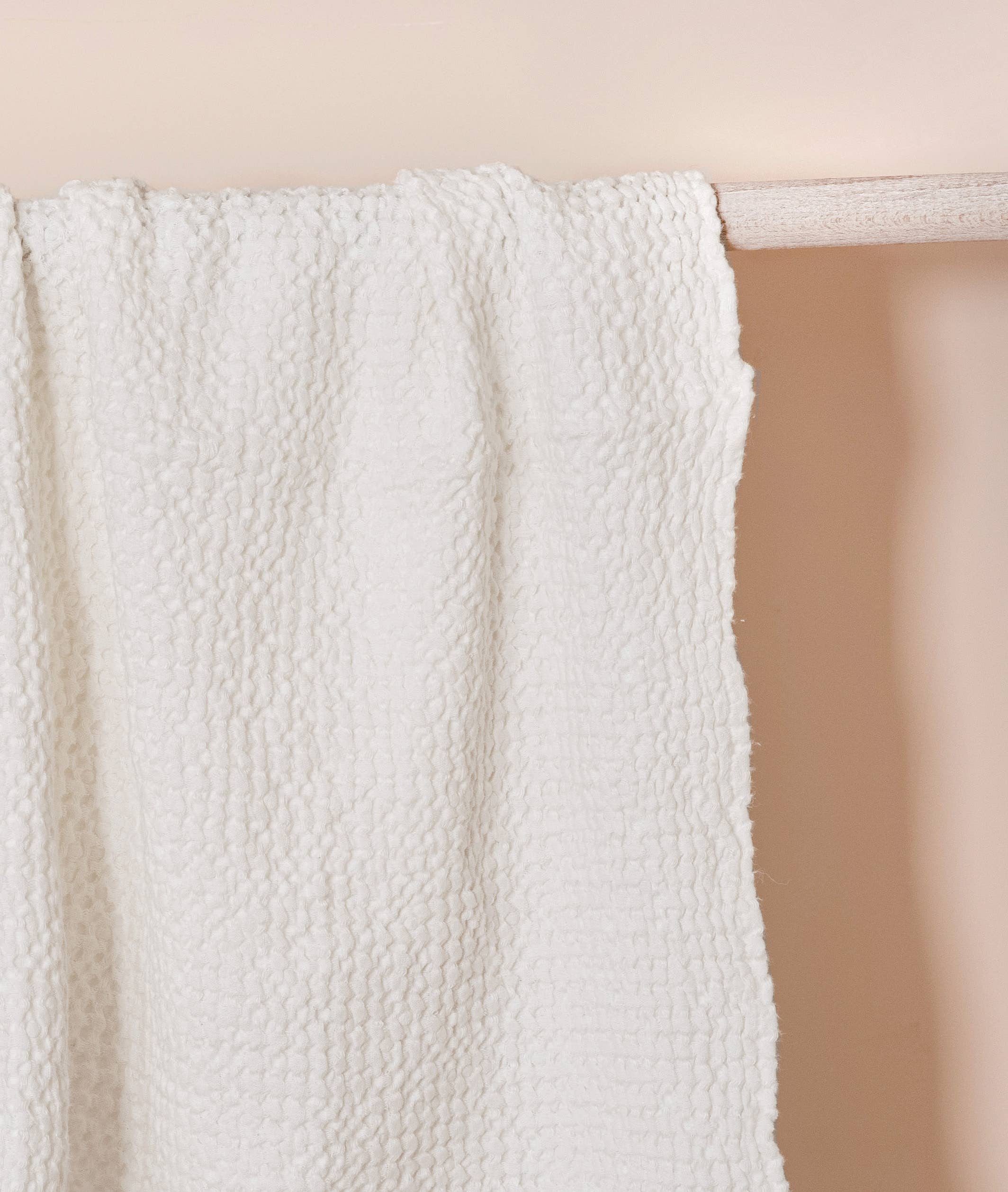 LinenQ - Wholesale Bath Towel - Linen waffle Bath towel4
