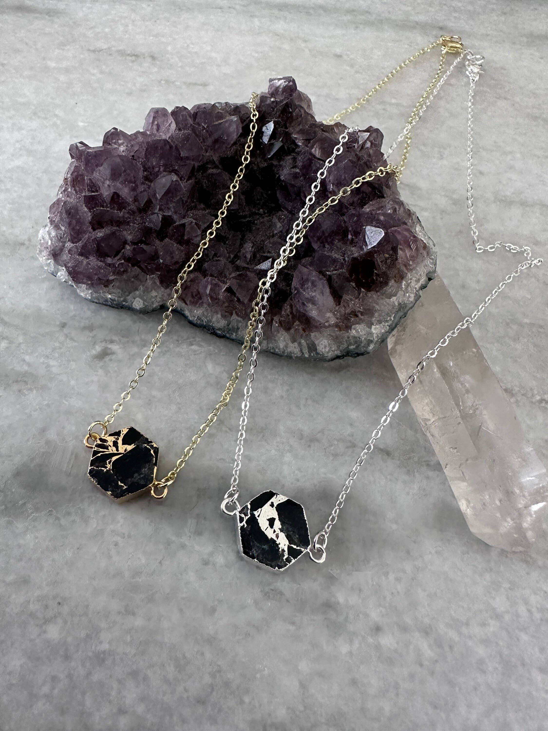 Twisted Pine Jewelry - Wholesale Pendant/Charm Necklace - Kintsugi Necklace - Onyx - Silver & Gold6