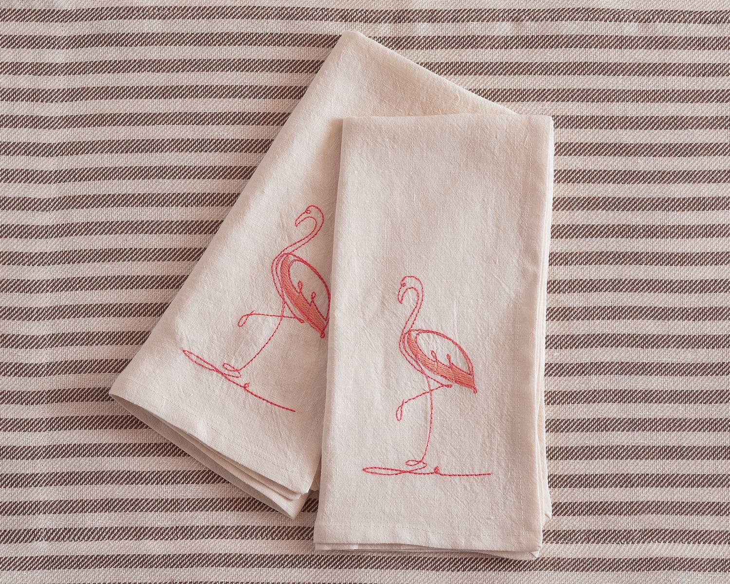 BUSATTI - Wholesale Dinner & Cloth Napkin - ITALIAN GARDEN - Set of 2 embroidered napkins17