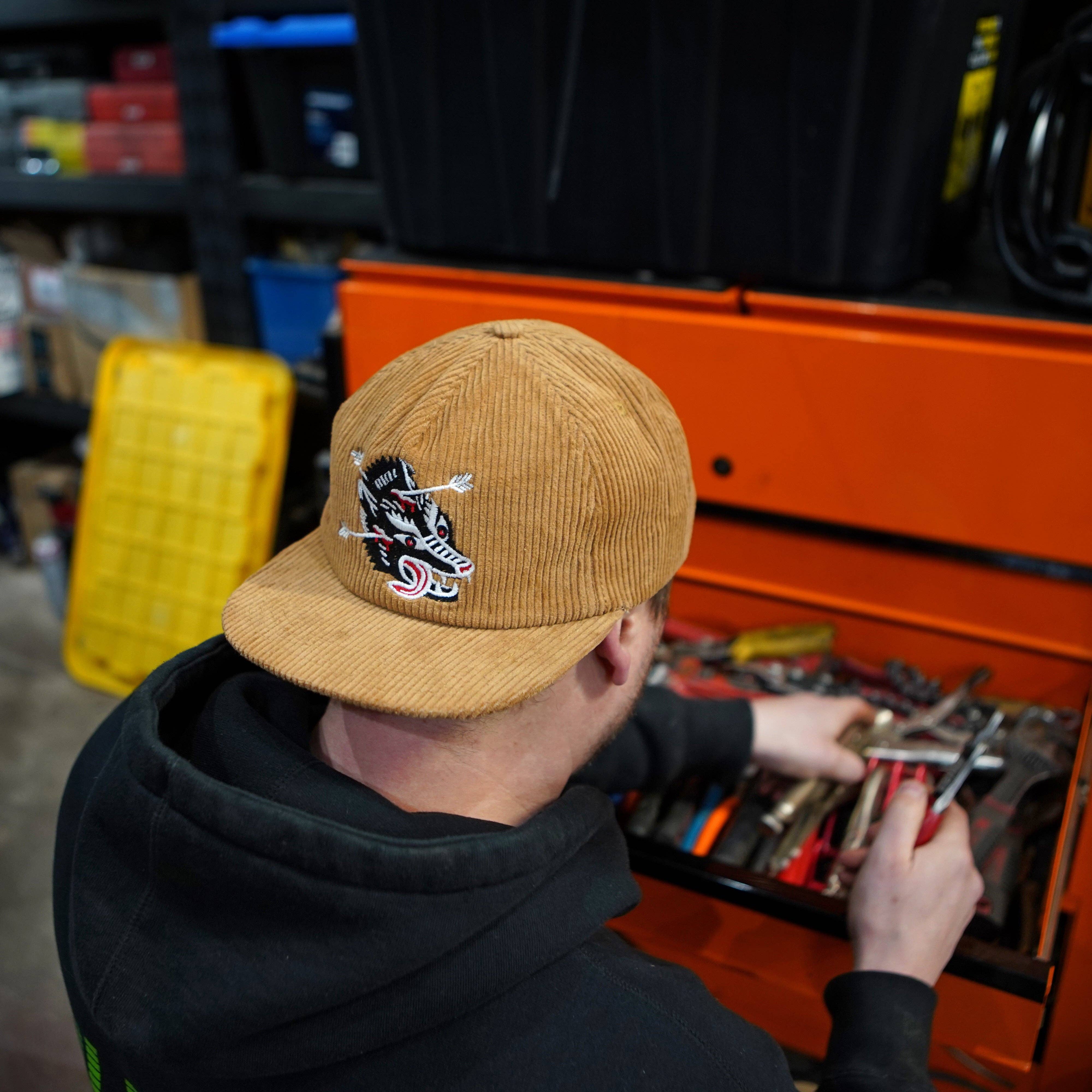 Stuntin Goods - Vendita all'ingrosso Cappellino con visiera piatta - Unisex - Cappello Wolf Corduroy11