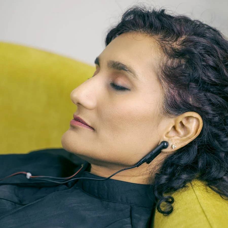 7e Wellness - Vendita all'ingrosso Dispositivi elettronici per la cura della pelle - 7e MyoLift Myocalme Pro3