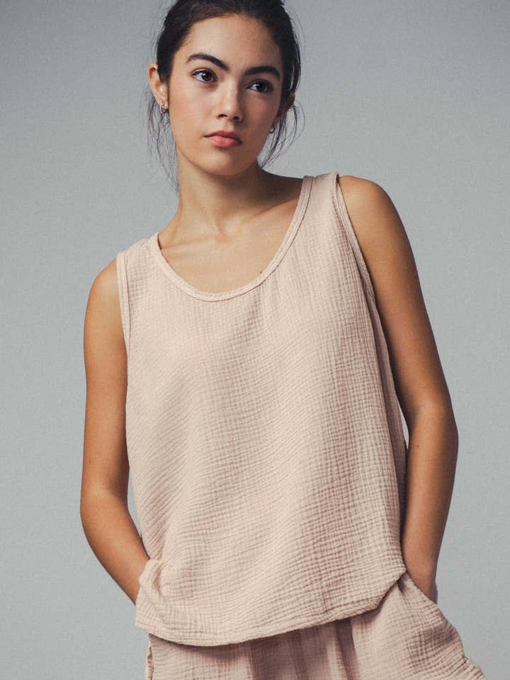 Urban Daizy - Wholesale Tank Top - Women's - Vintage Washed Double Gauze Tank Top