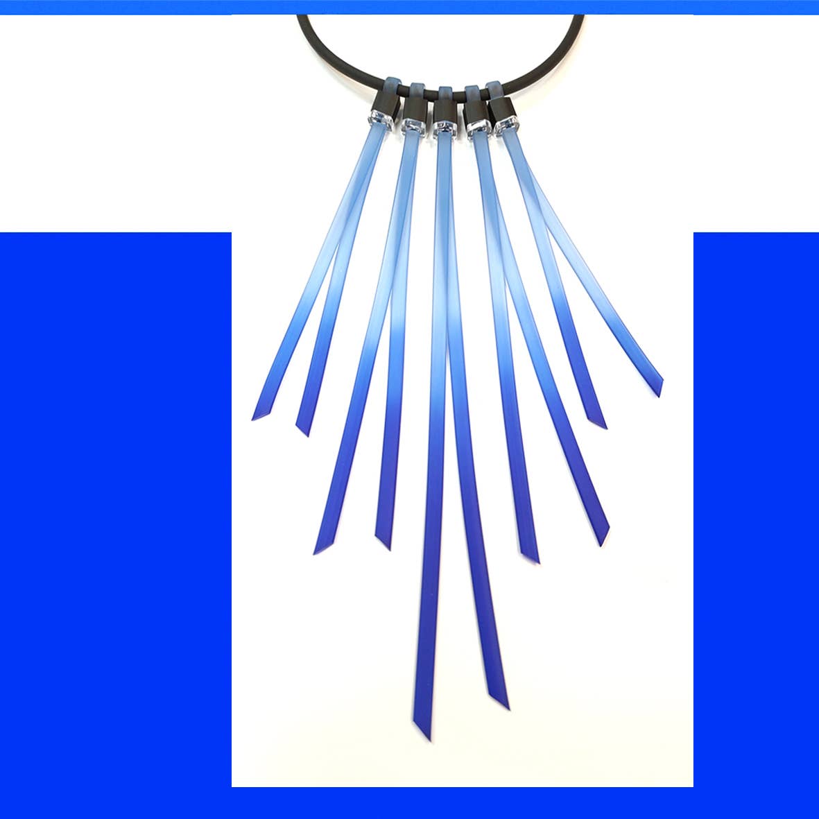 ALEX+SVET – Großhandel Statement-Halsketten – TENERIFFA Gummikette Letzte Stücke0