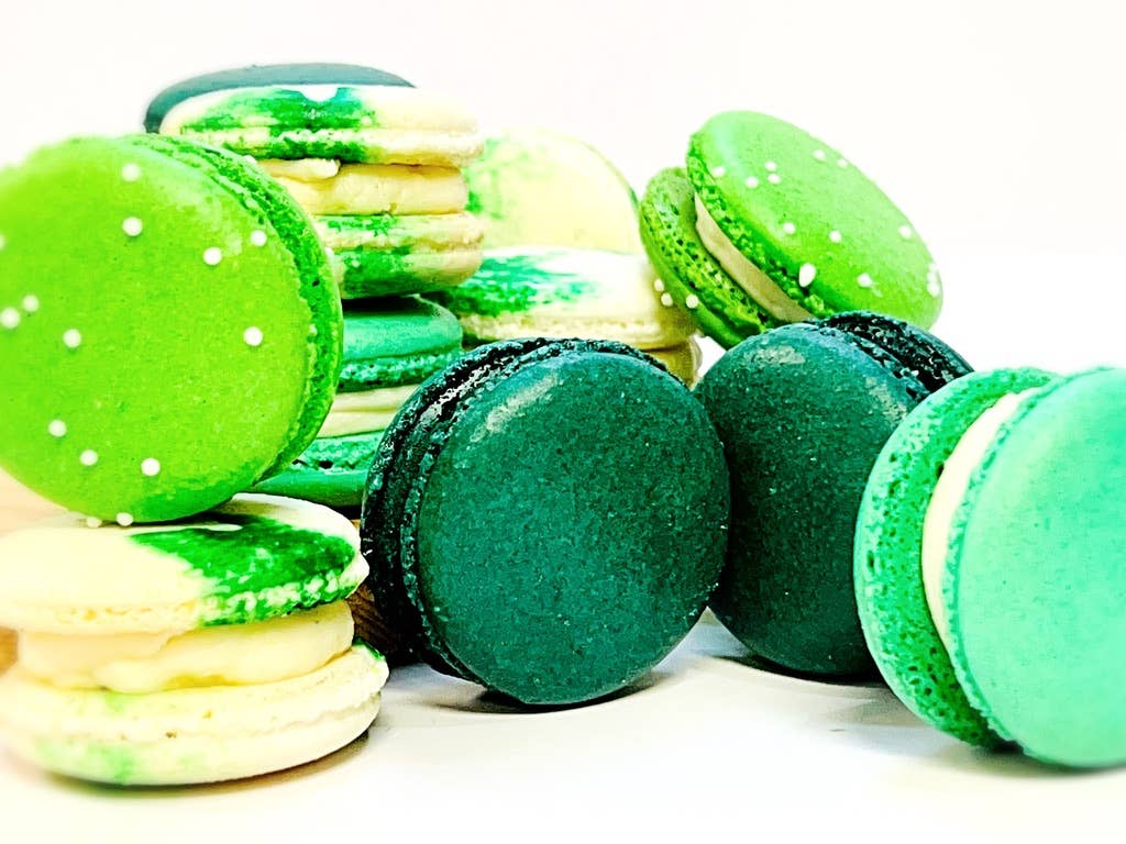 macaron centrale - Wholesale Cookie - Green Vibe: A Flavorful Quartet of French Macarons 1