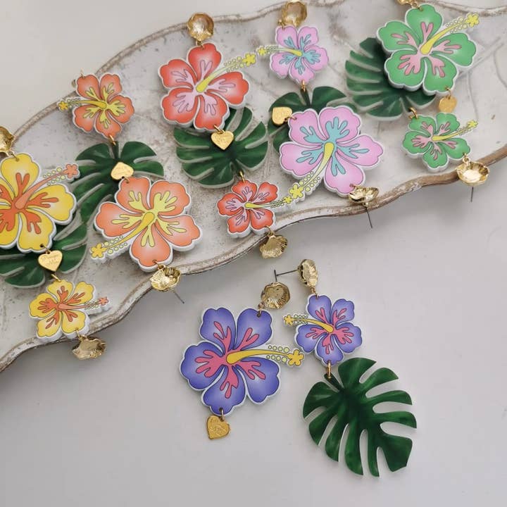 Pampa Mia - Wholesale Dangle Earrings - Hibiscus Flower & Leaf Earrings1