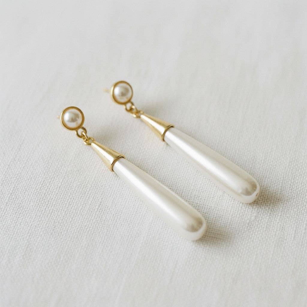 Ellemadera - Wholesale Dangle Earrings - Elegant Water Drop Pearl Earrings1