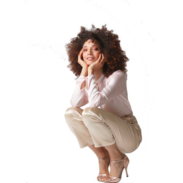 Pyjama doré à manche longue pour la vente par La Suite Jenny Sacerdote