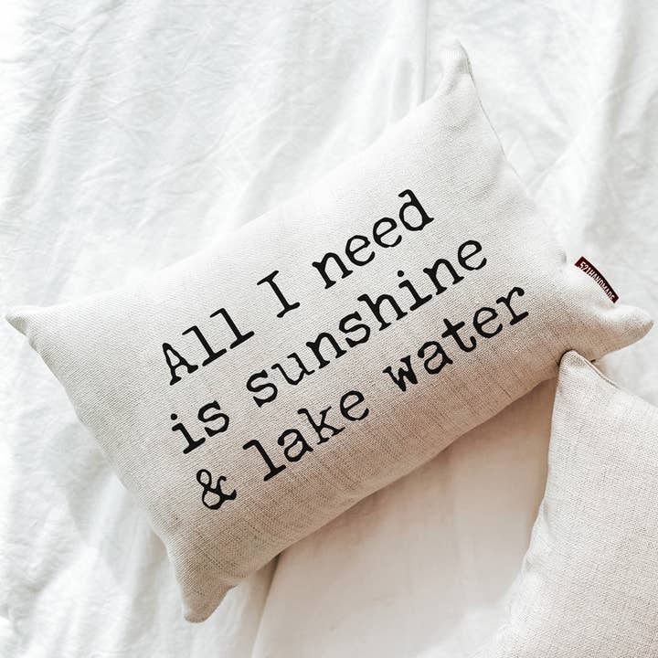Coussin lombaire Sunshine and Lake Water pour la vente par 521handmade