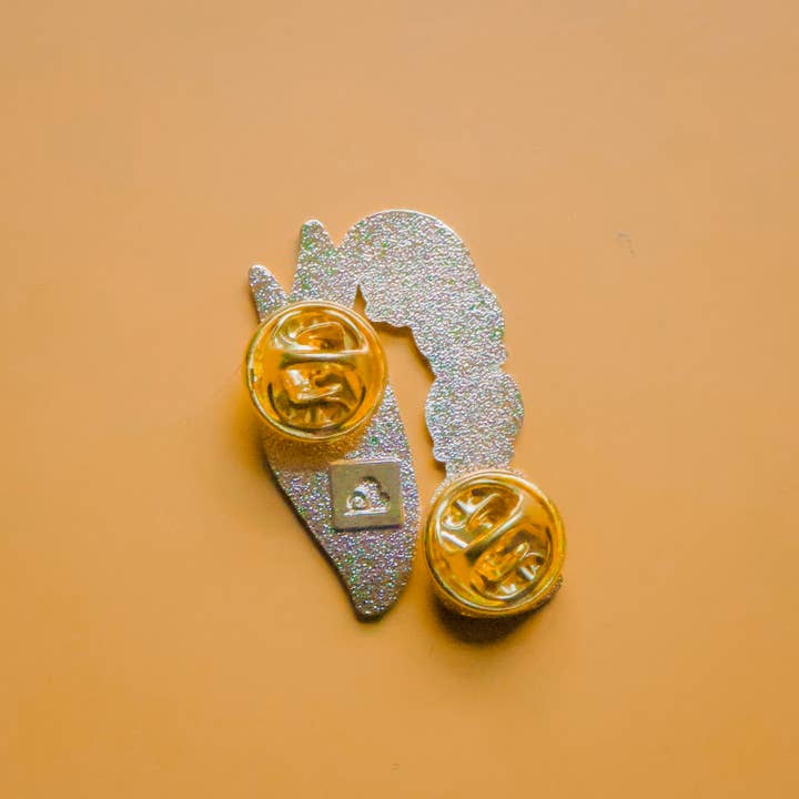 Thousand Skies - Wholesale Lapel Pin/Button - Enamel Pin - Lily of the Valley Duckie5