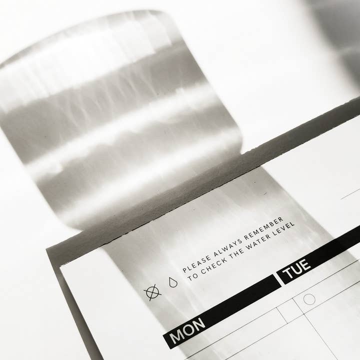 thie studios - Wholesale Planner - clean your desk – modern eco-friendly weekly planner notepad