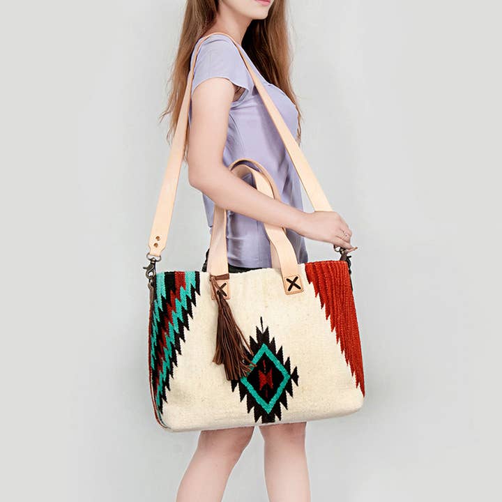 LS Western - Wholesale Tote Bag - Women's - LC-ADBG575D Southwestern Wool Tote with Natural Leather Straps Handwoven Tribal Pattern & Tassel10