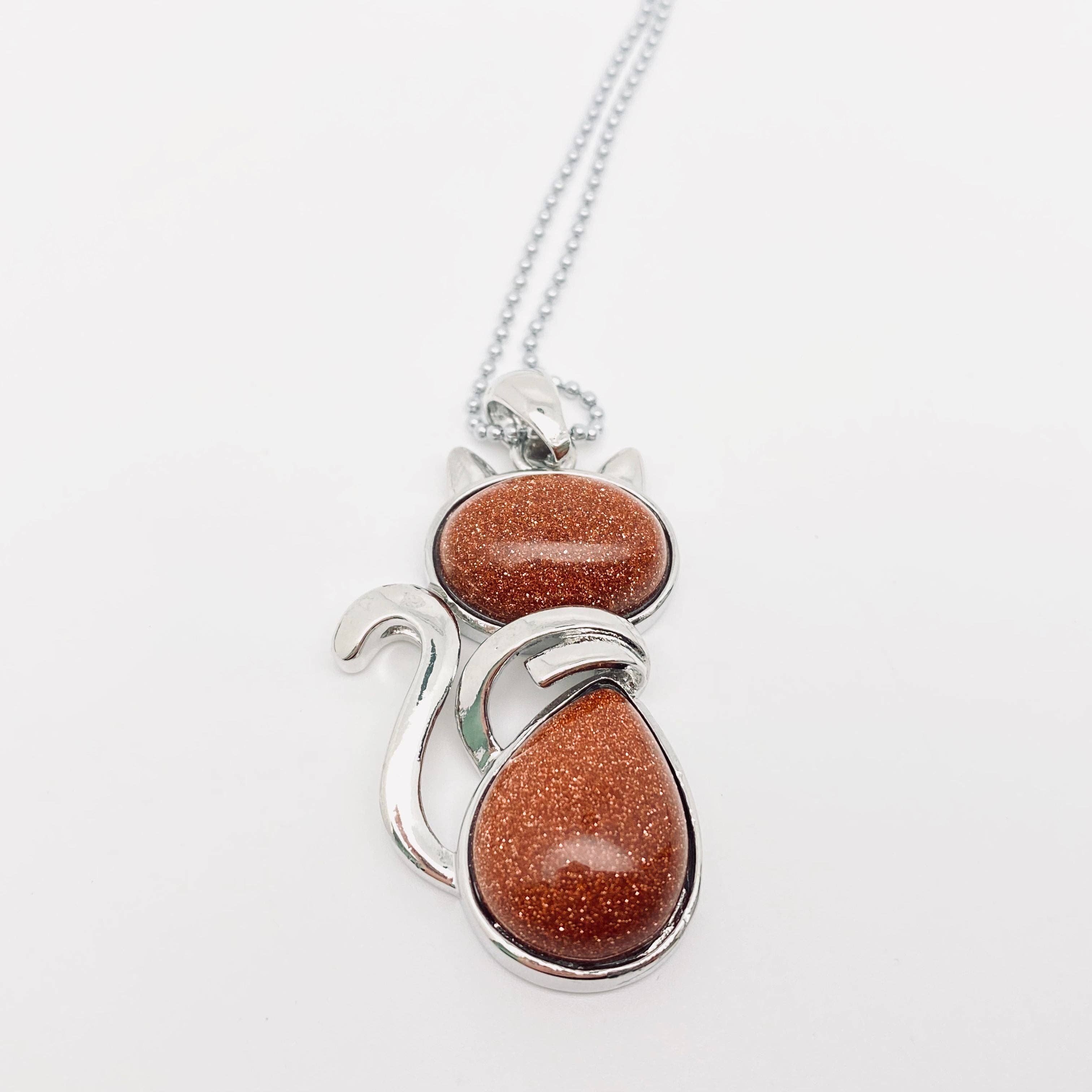 Mio Queena - Wholesale Pendant/Charm Necklace - Natural Stone Cat-shaped Pendant Necklace - CS10