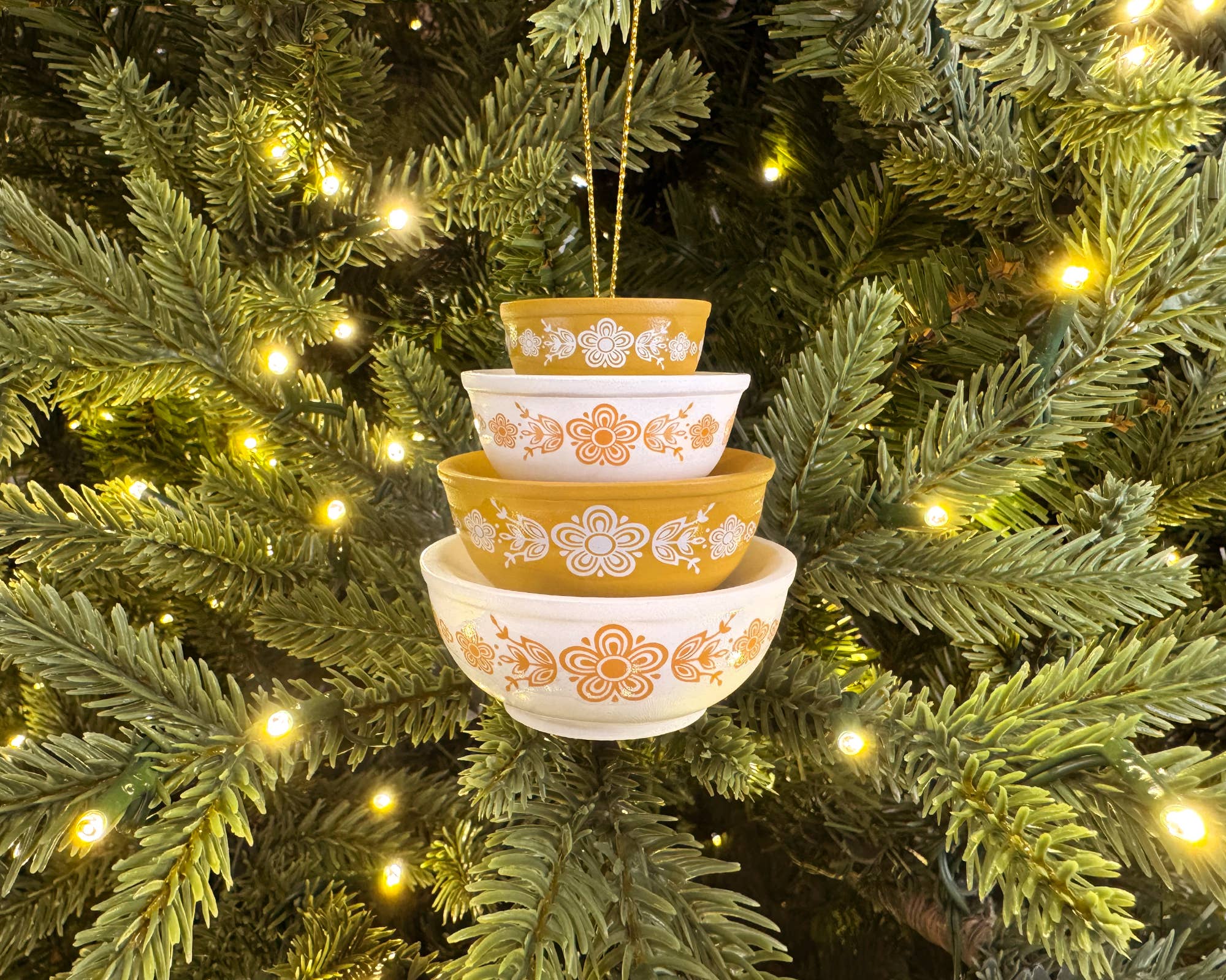 Twinkltoast - Vente Objets de décoration - Ornement de Bol Inspiré de Mini Pyrex | Décor de Noël Rétro2