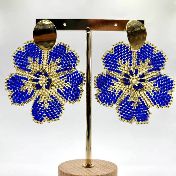 Bellalu Jewelry and Accessories - Wholesale Dangle Earrings - Handmade Corazón Flower Colombian Earrings3