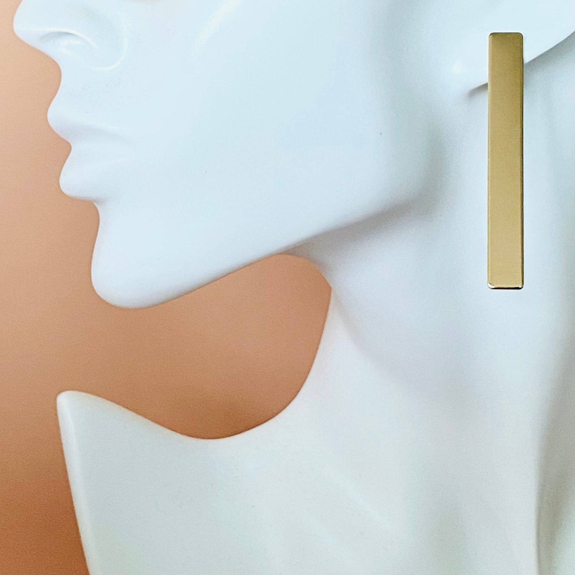 golden Gal Loops for wholesale on Faire1