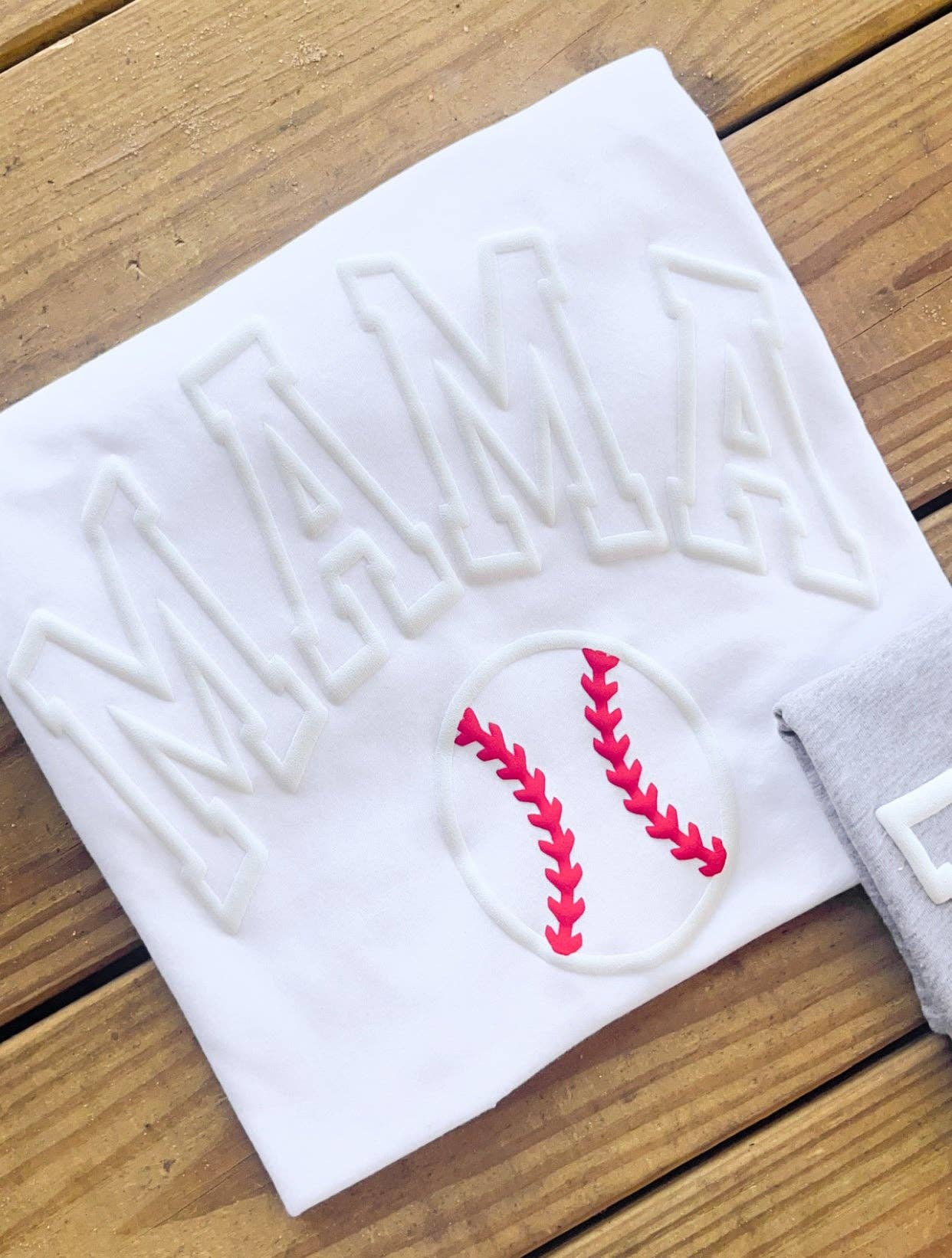 COTTON PRESS CO. - Wholesale Screen Printed T-Shirt - Women's - 3D Puff Baseball Mom/Mama T-Shirt1