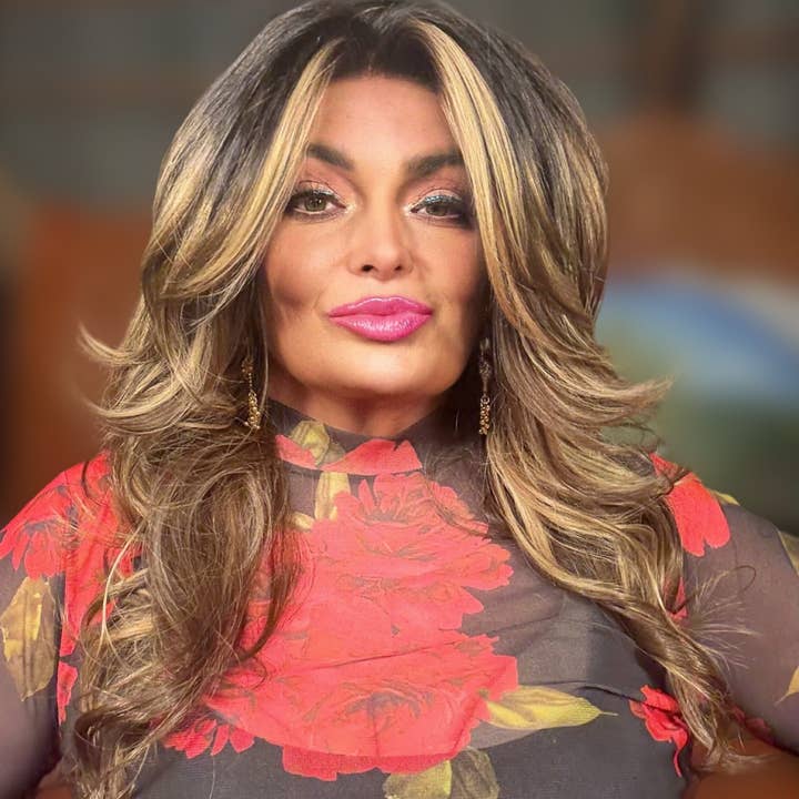 Naomi's Happy Place Shop - Wholesale Hair Extensions - DOLLY38