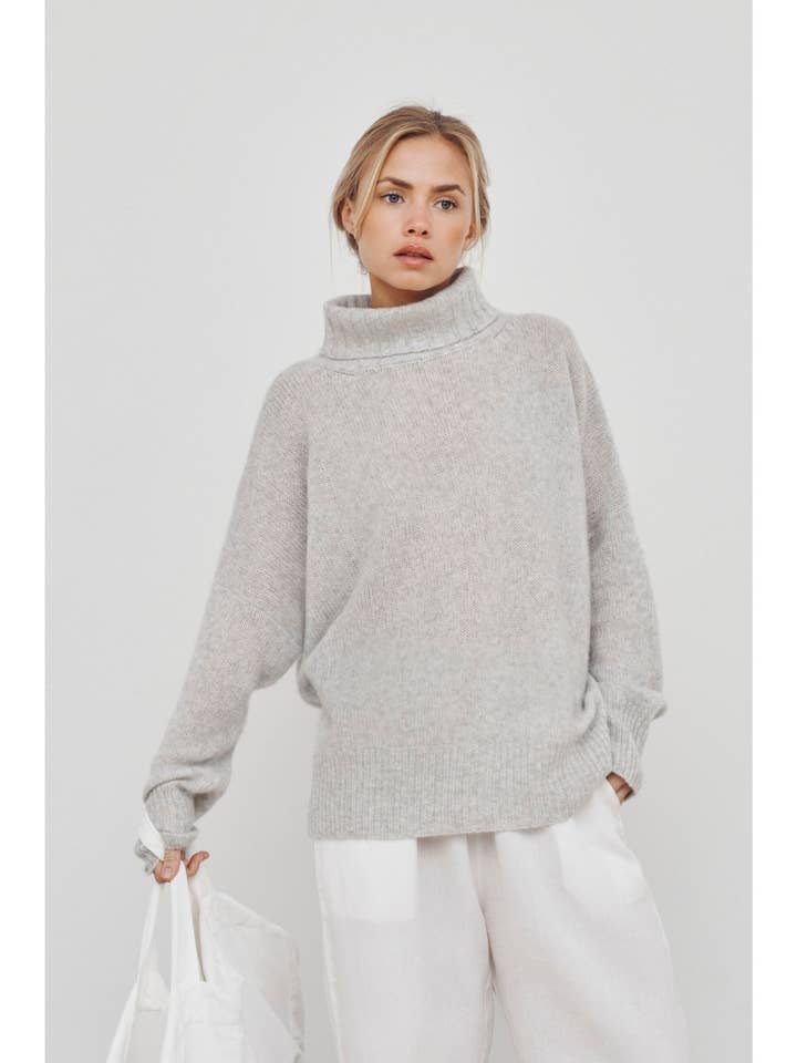 HANNE TURTLENECK for wholesale by CARE BY ME