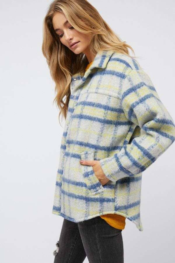 Davi & Dani - Wholesale Jacket - Women's - PLUS PLAID BUTTON DOWN JACKET7