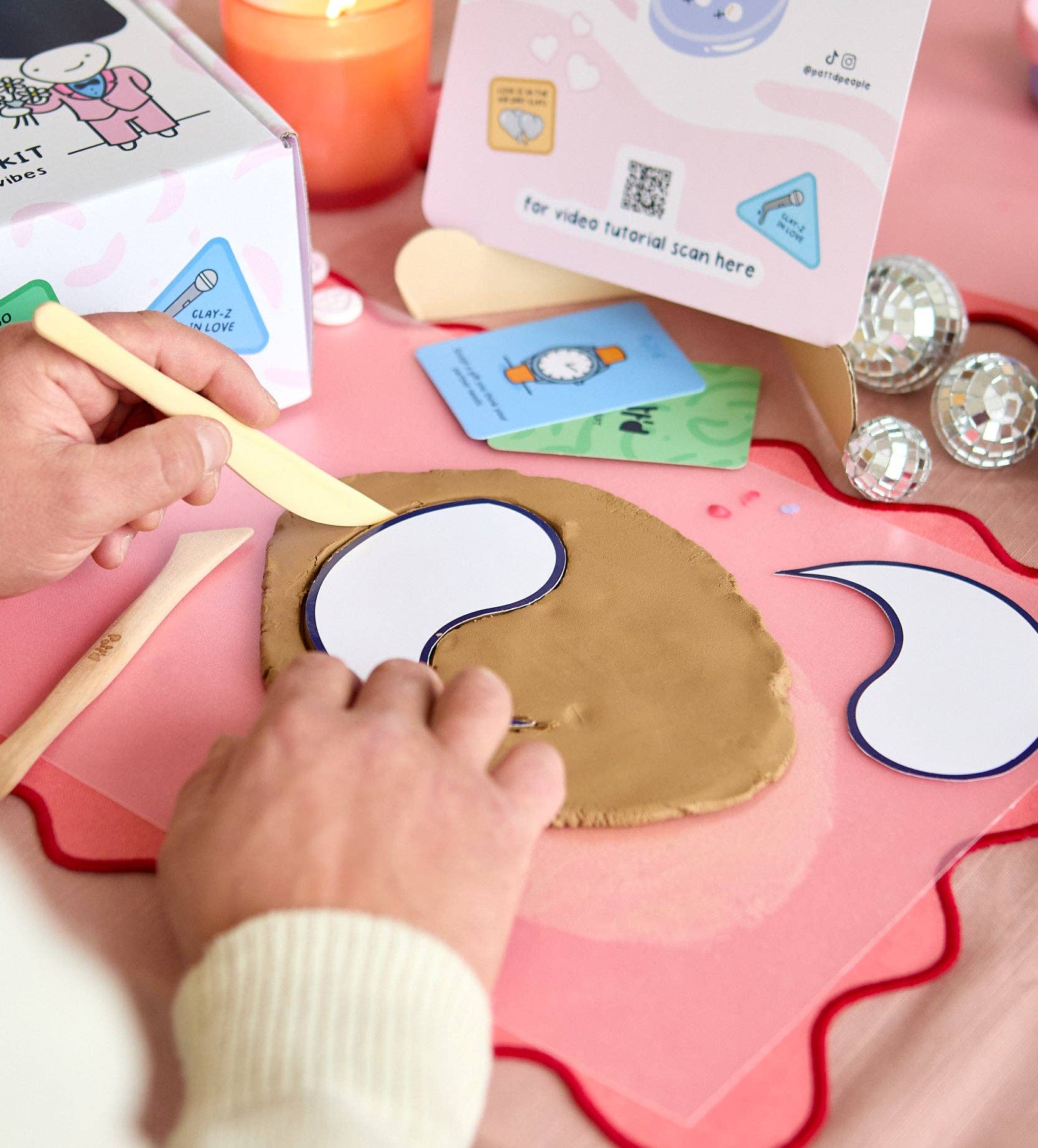 Pott'd – Großhandel Bastelset – Date-Night-Keramik-Set für Zuhause7