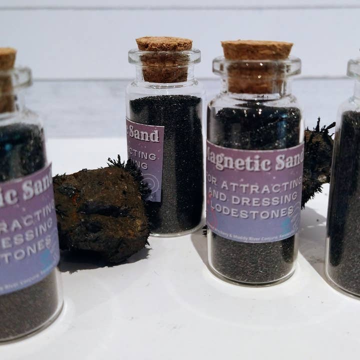 Muddy River Conjure - Wholesale Meditation Supplies - Magnetic Sand Vials