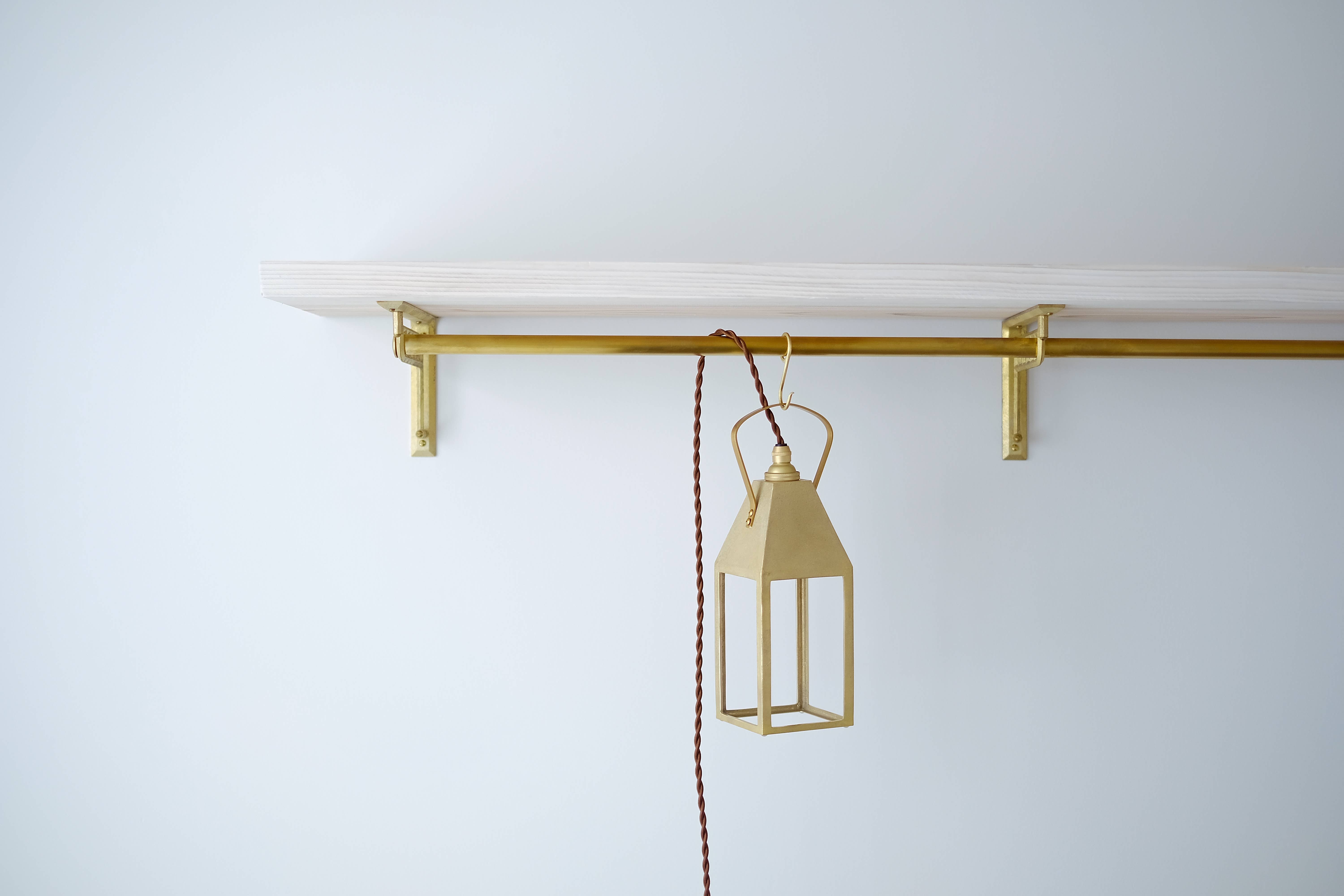 Japacolle — Japan Collections | See Latest News in "About" - Wholesale Wall Mounted Shelf - FUTAGAMI Perforated Shelf Bracket 
2