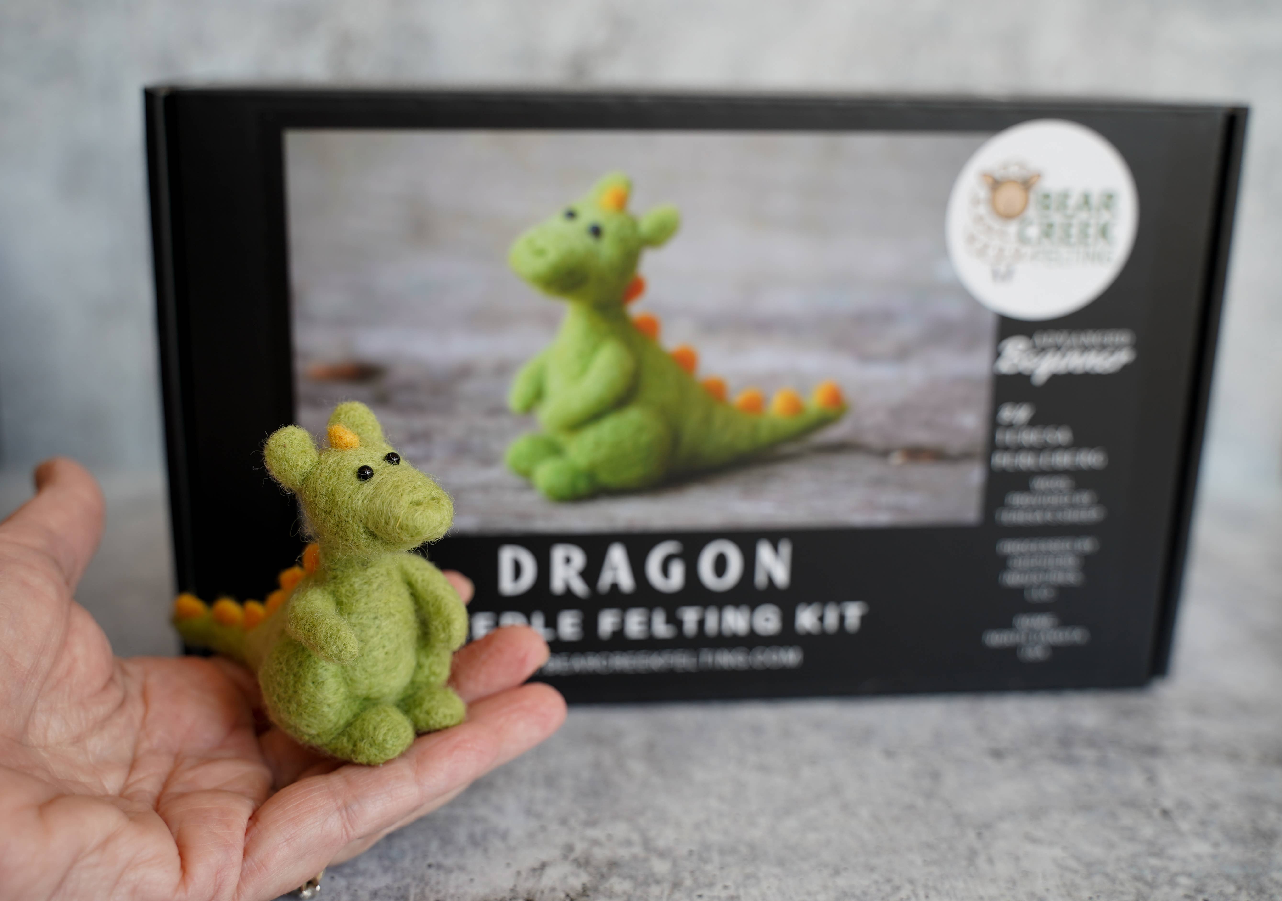 Bear Creek Felting - Vente Kits de couture - Kit de feutrage Dragon Needle10