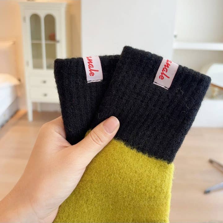 Funkyrel® Atzbranding Limited - Wholesale Gloves - Women's - Gloving - Warm Knit Gloves15