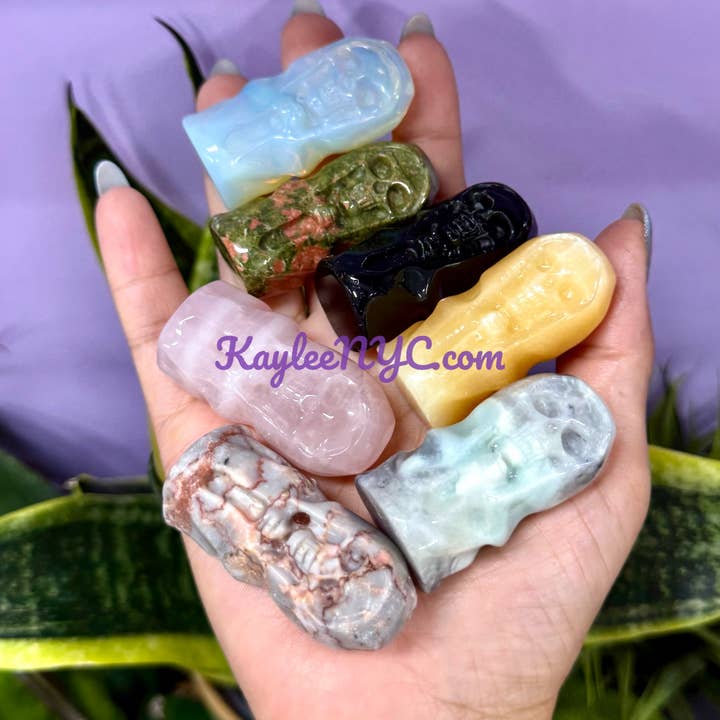 KayleeNYC - Wholesale Spiritual Stone/Crystal - 5cm Mix Crystals Grim Reaper Healing Energy9