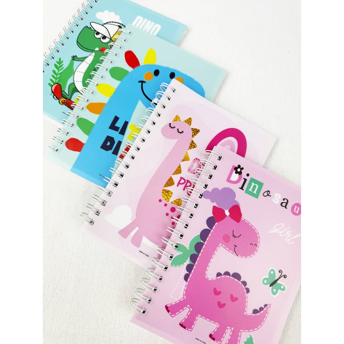 MÉLANGER LA COULEUR Cahier Dinosaure Grand Format Mignon en vente sur Faire3