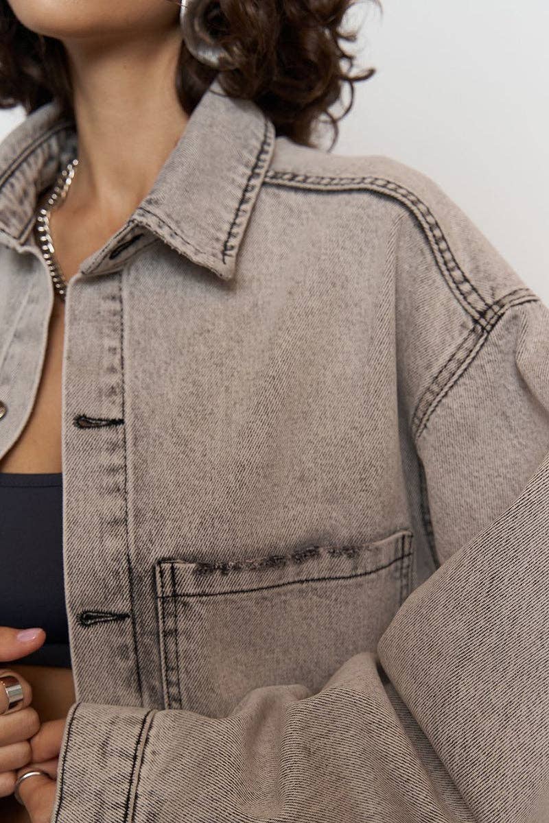 Mccolin - Wholesale Denim Jacket - Women's - Oversized Distressed Denim Jacket2