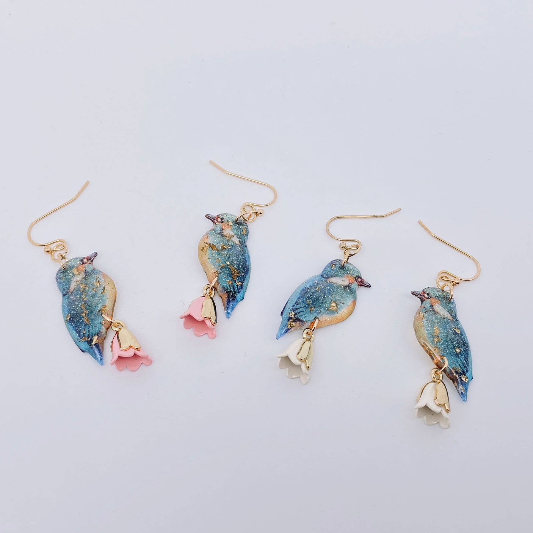 Mio Queena - Wholesale Dangle Earrings - Resin Bird Charm Dangle Earrings1