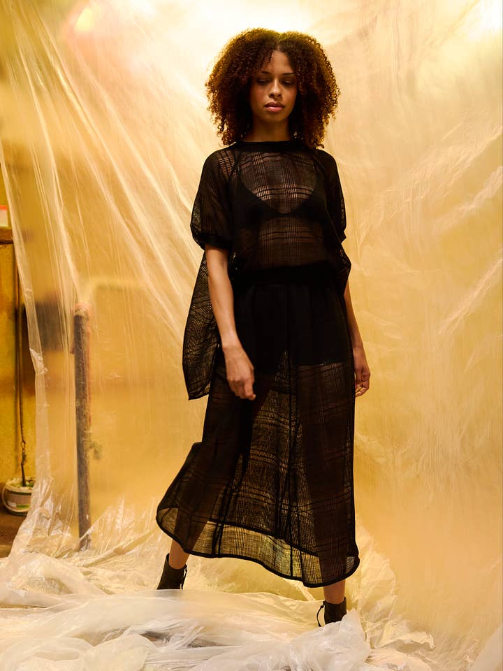 Fushi 1 per la vendita all'ingrosso da parte di Pavlina Jauss