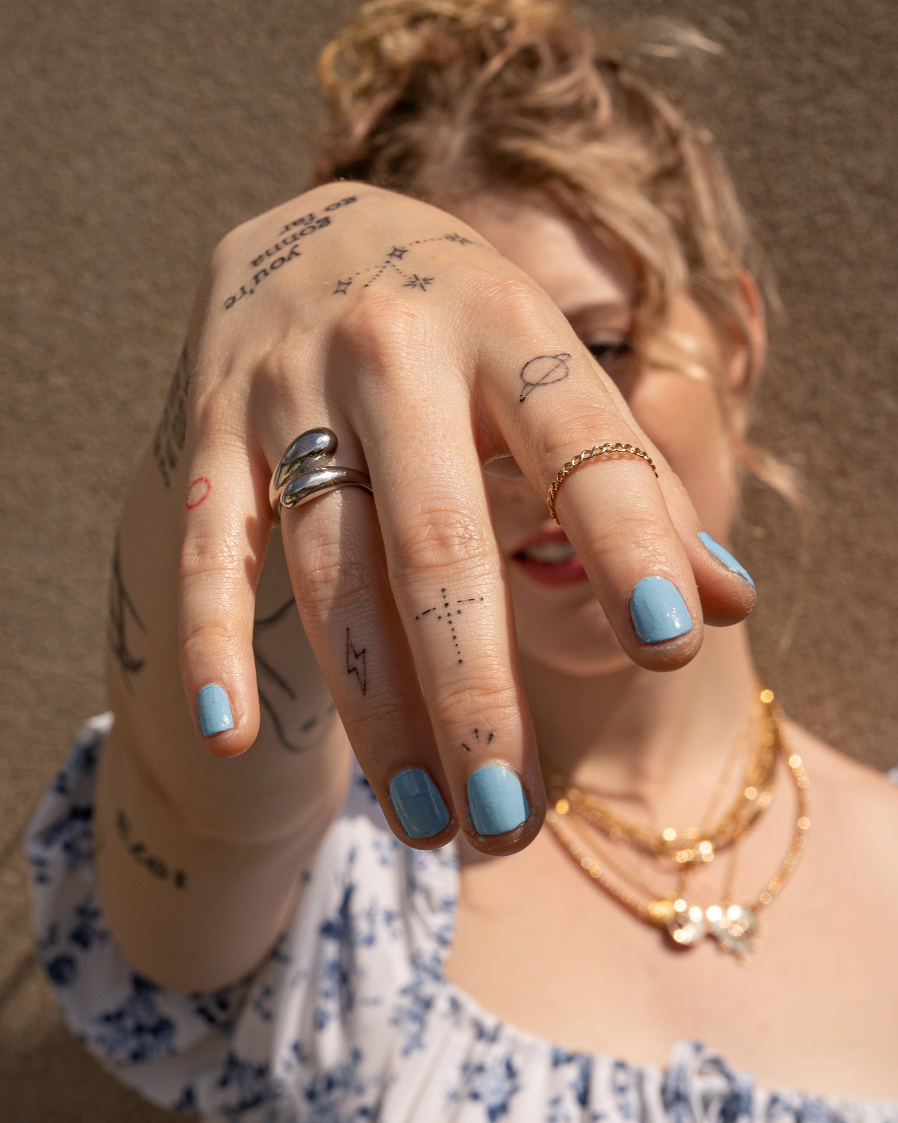 HoopLa – Großhandel Band/Stapelring – Moderner Crossover-Bypass-Domring - Edelstahlring2