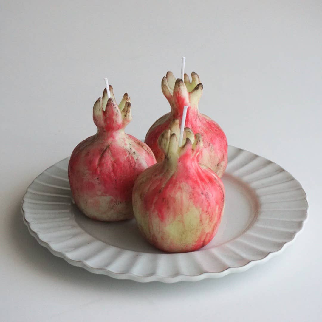House of Shokunin - Wholesale Novelty Candle - handcrafted Pomegranate candle handmade home decor candle2