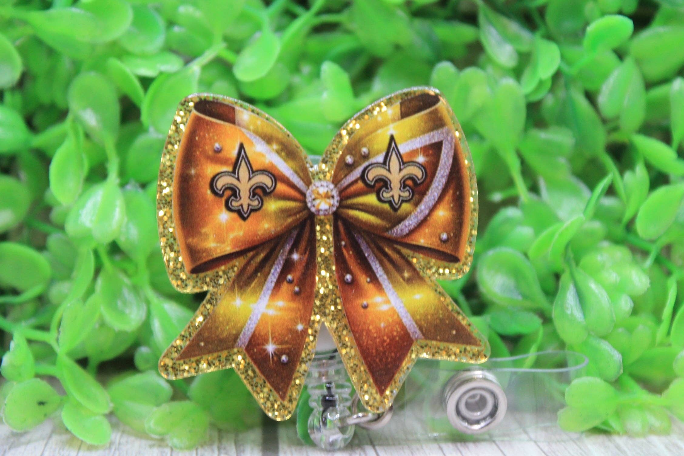 Hylidae Boutique - Wholesale Badge Accessory - Women's - Saints Bow Badge Holder Reel0