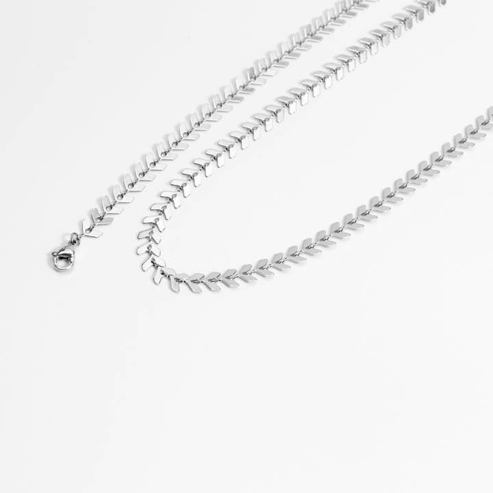 WJW - Wholesale Link & Chain Necklace - Stainless Steel Chevron Chain Necklace for Women3