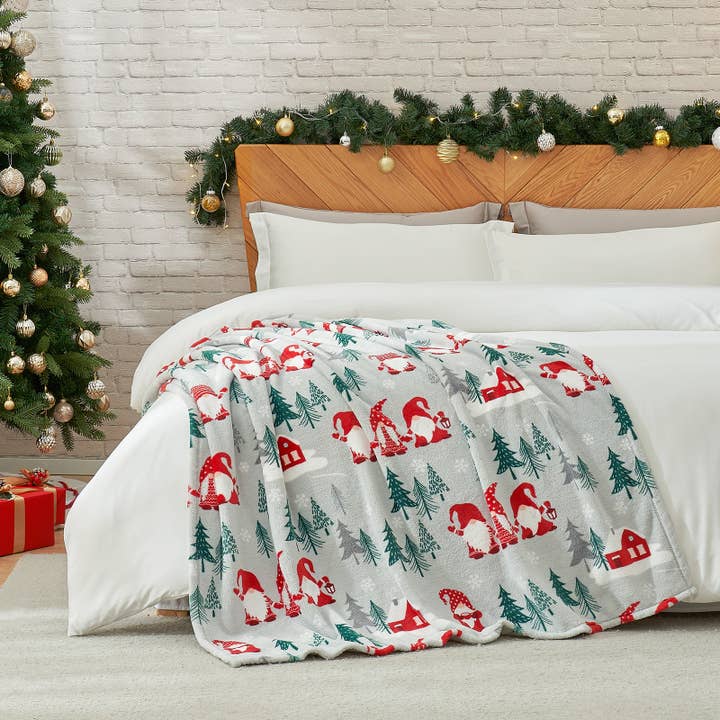 DreamValley - Wholesale Throw Blanket - CB Gnome Christmas Throw Blanket, 50*60"13