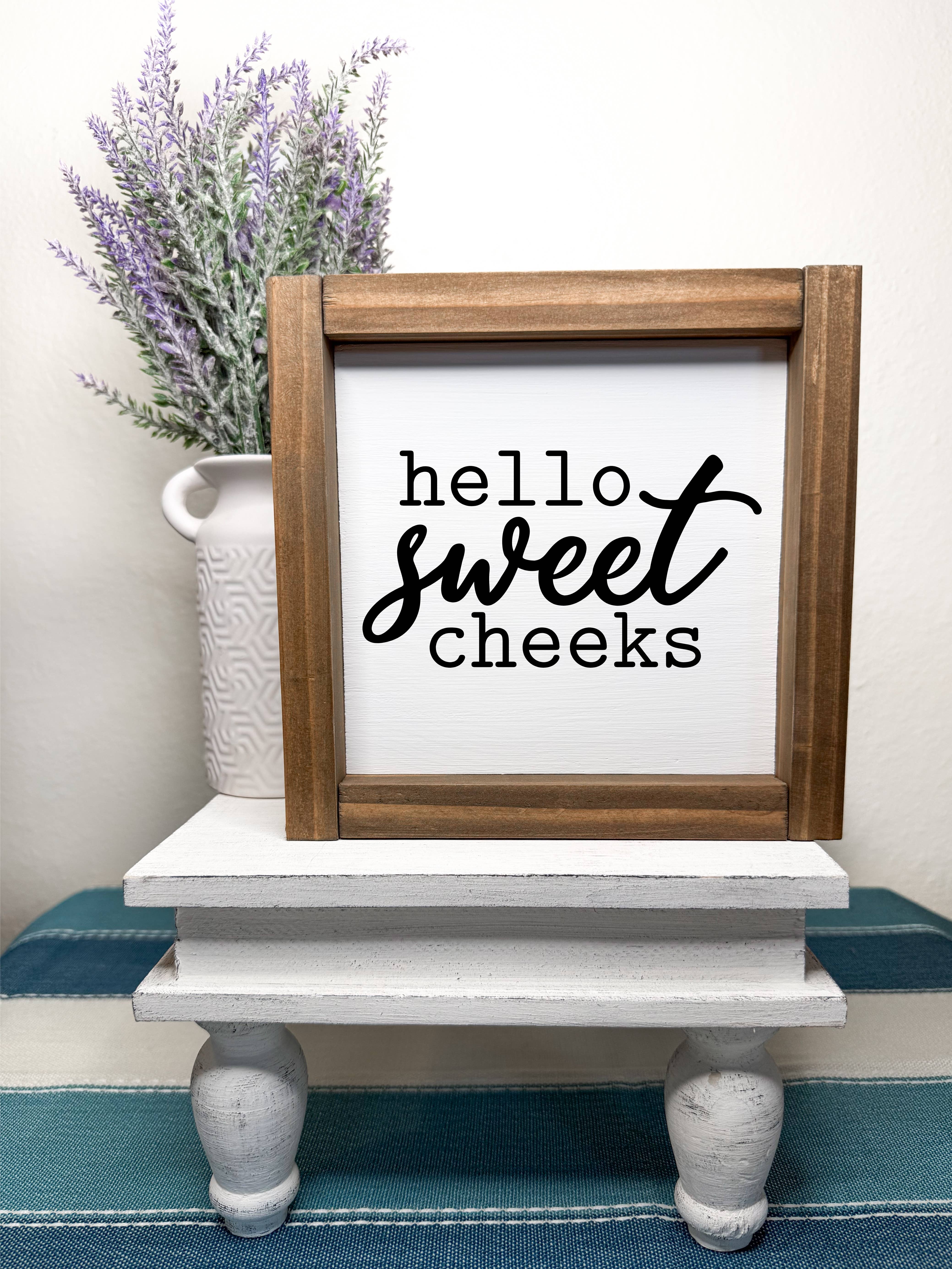 Ruaille Buaille Co – Großhandel Badezimmerschild – Neutrale Badezimmerdekoration | Holzgerahmtes rustikales Badezimmer-Schild2