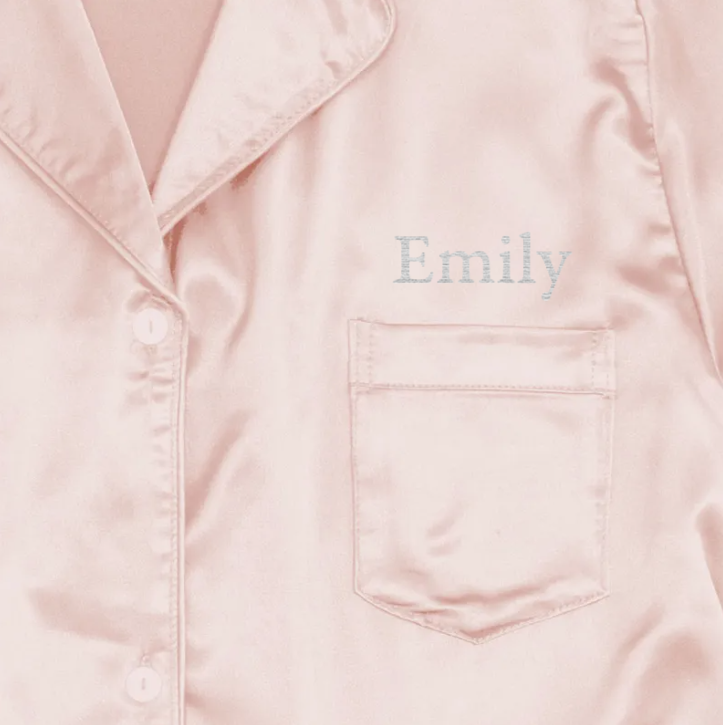 Weddingstar Inc. – Conjunto de pijama - Mulher por atacado – Conjunto de Pijama Feminino em Cetim - 3 Cores Disponíveis7