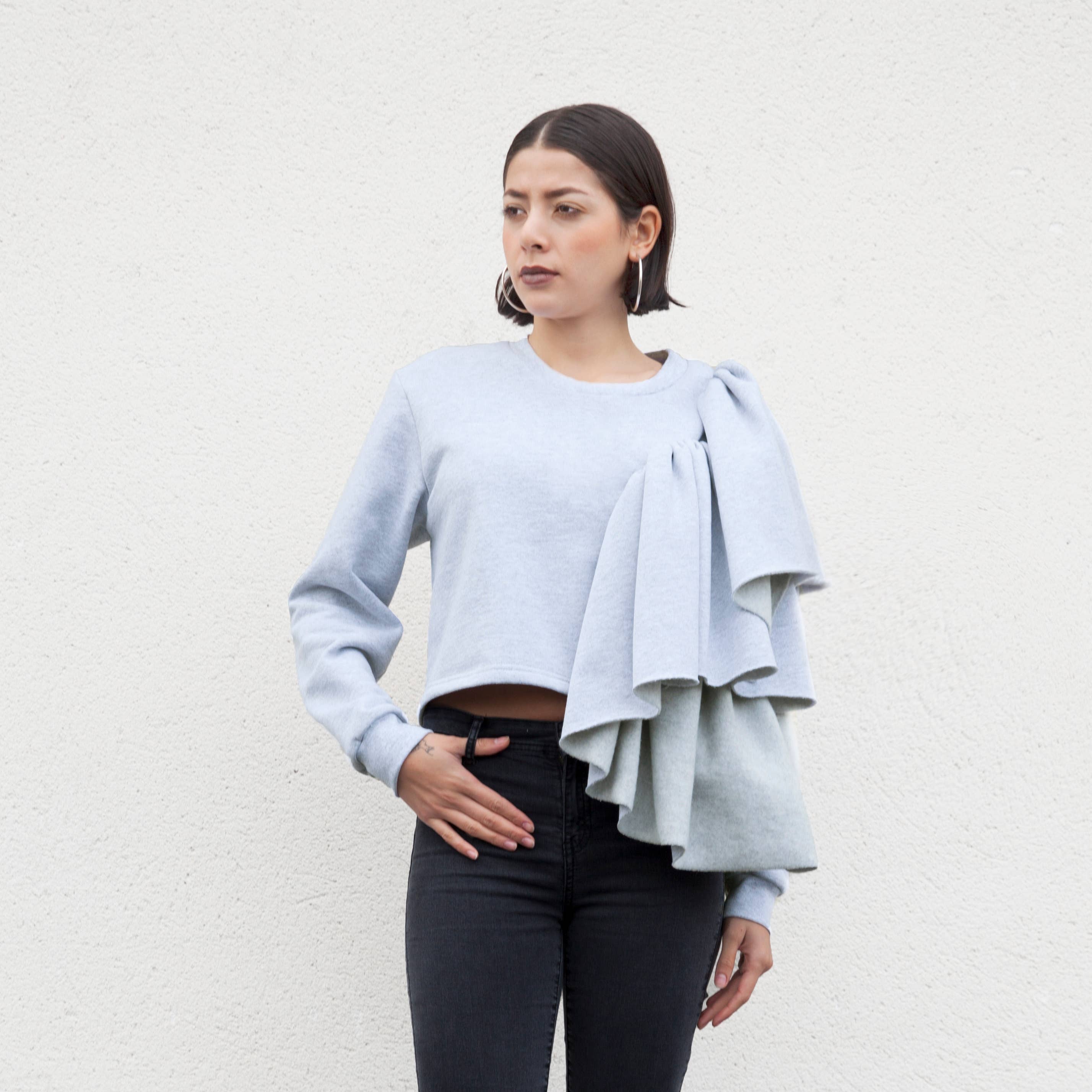 Festela Store - Wholesale Sweatshirt - Women's - Rounde Sweatshirt1