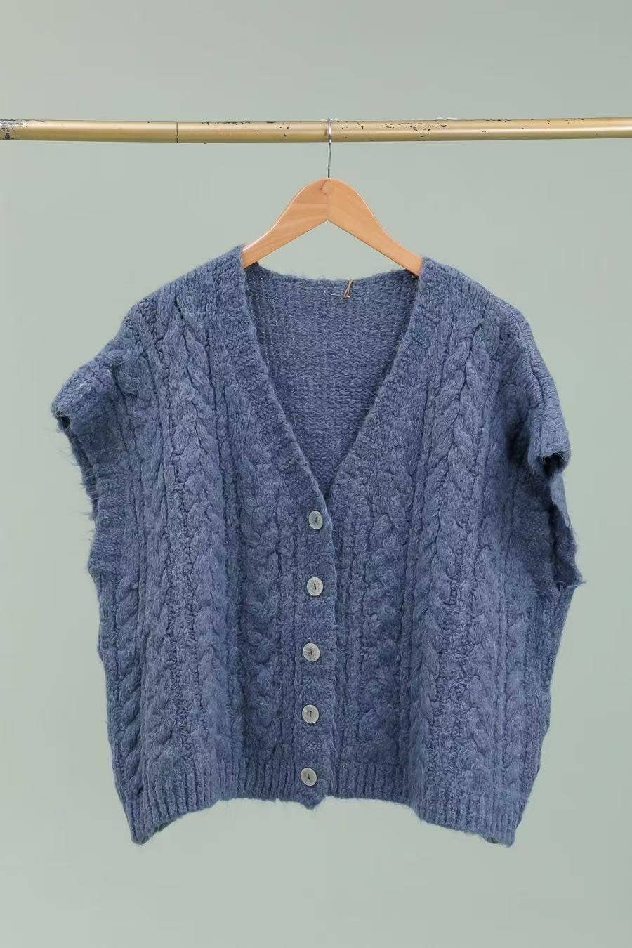 Lea & Luc - Grandes Tailles - Wholesale Cardigan - Women's - Sleeveless vest REF. 3103015