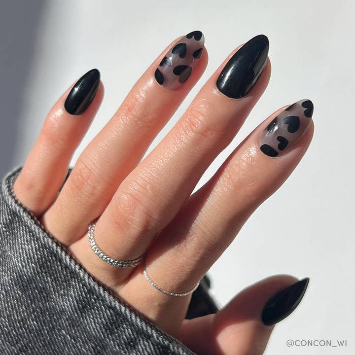 Love Me Not Press-On Nails | Black Heart Short Almond for wholesale by Glamnetic