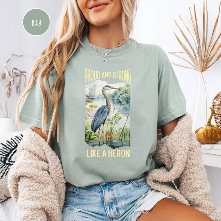 Heron Bird Grunge Style Comfort Colors® T-shirt for engroshandel hos CindyL Boutique