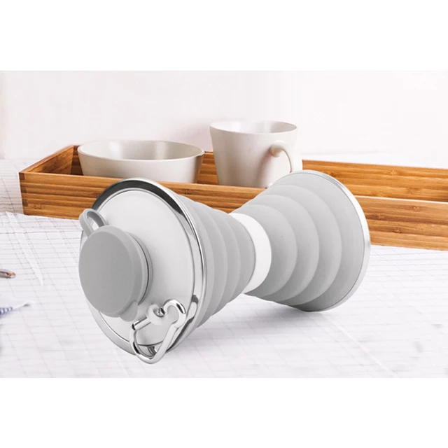 Mezclar y combinar colores Botella de agua de silicona plegable, reutilizable y ahorradora de espacio de venta al por mayor en Faire7